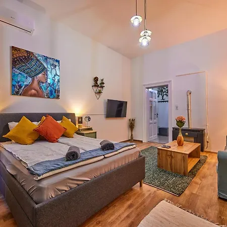 דירה Uhu's Golden Soho