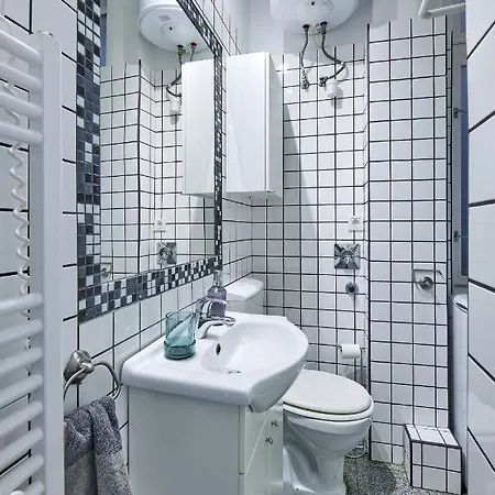 Uhu's Golden Soho Апартаменты Будапешт