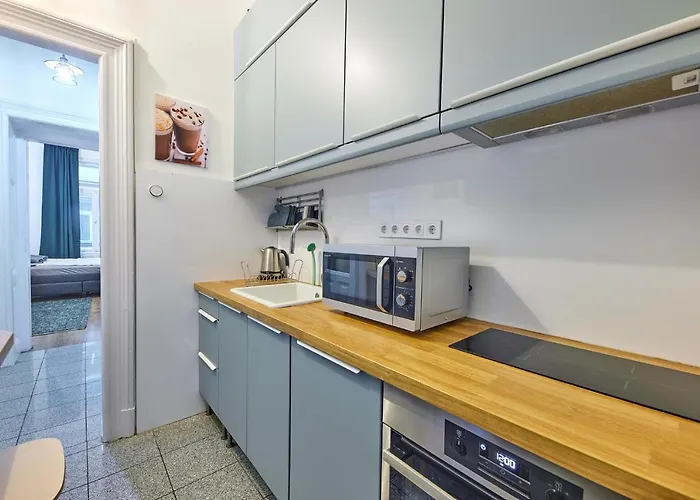 Uhu's Golden Soho Apartament